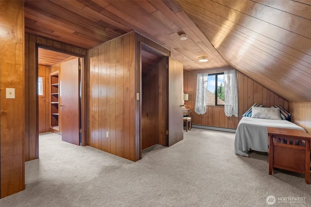770 E Country Club Drive E Union WA 98592