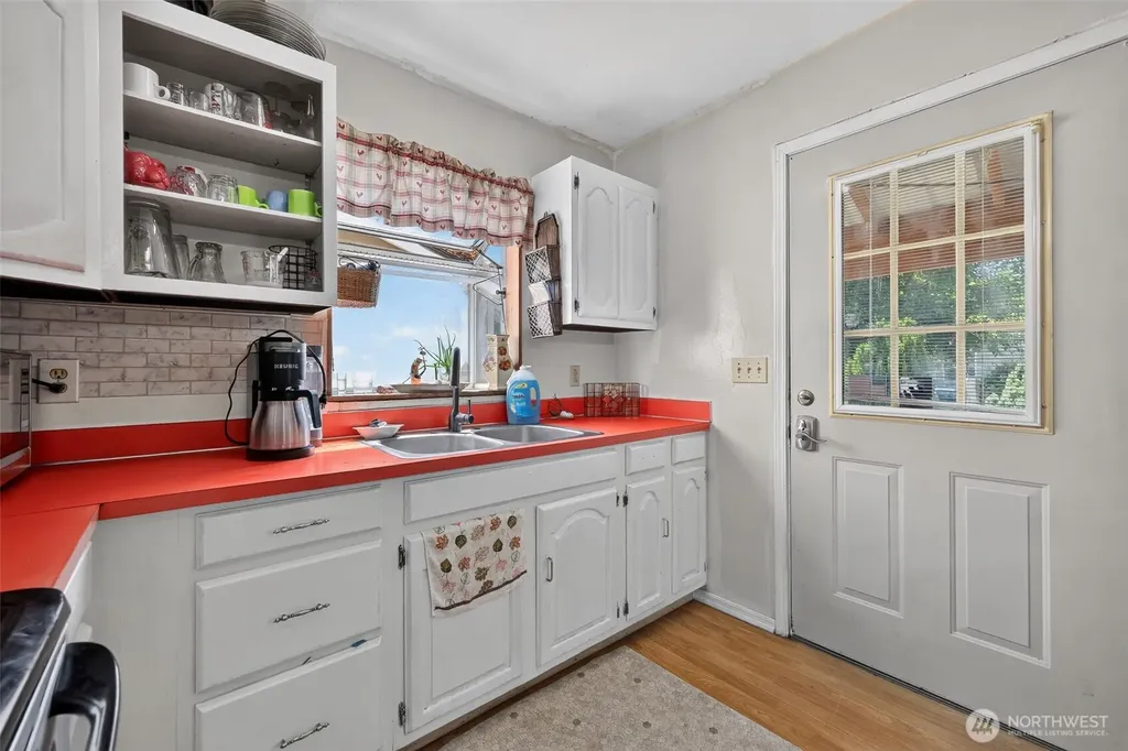20605 Birch Place Ocean Park WA 98640