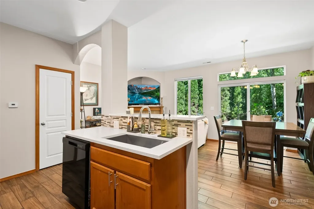288 NE Fallon Street Bremerton WA 98311