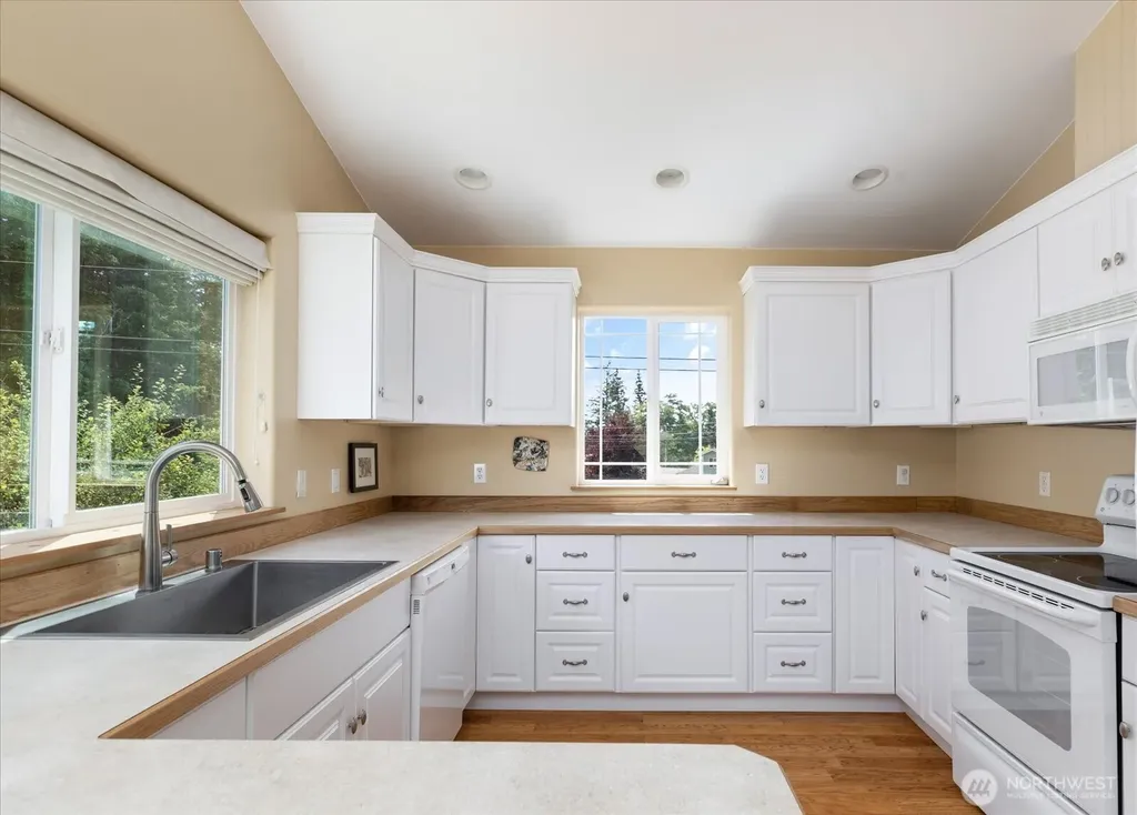1243 Russell Drive Coupeville WA 98239