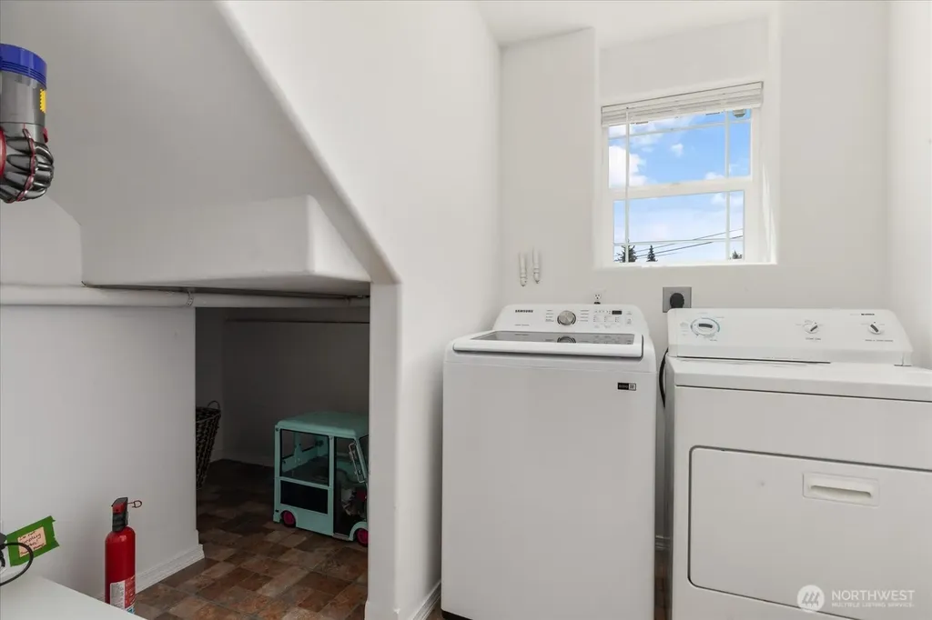 1243 Russell Drive Coupeville WA 98239