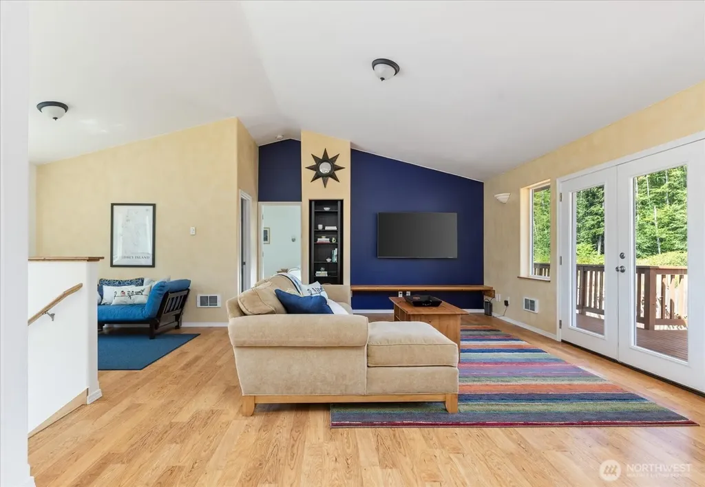 1243 Russell Drive Coupeville WA 98239