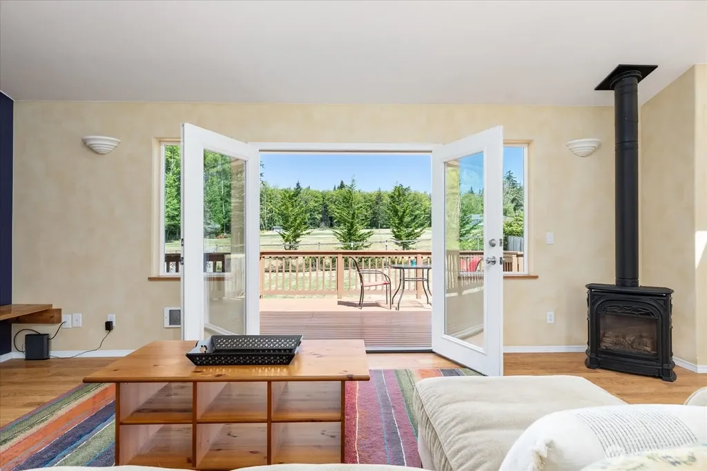 1243 Russell Drive Coupeville WA 98239