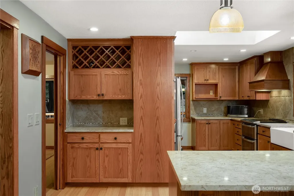 14808 260th Avenue SE Issaquah WA 98027