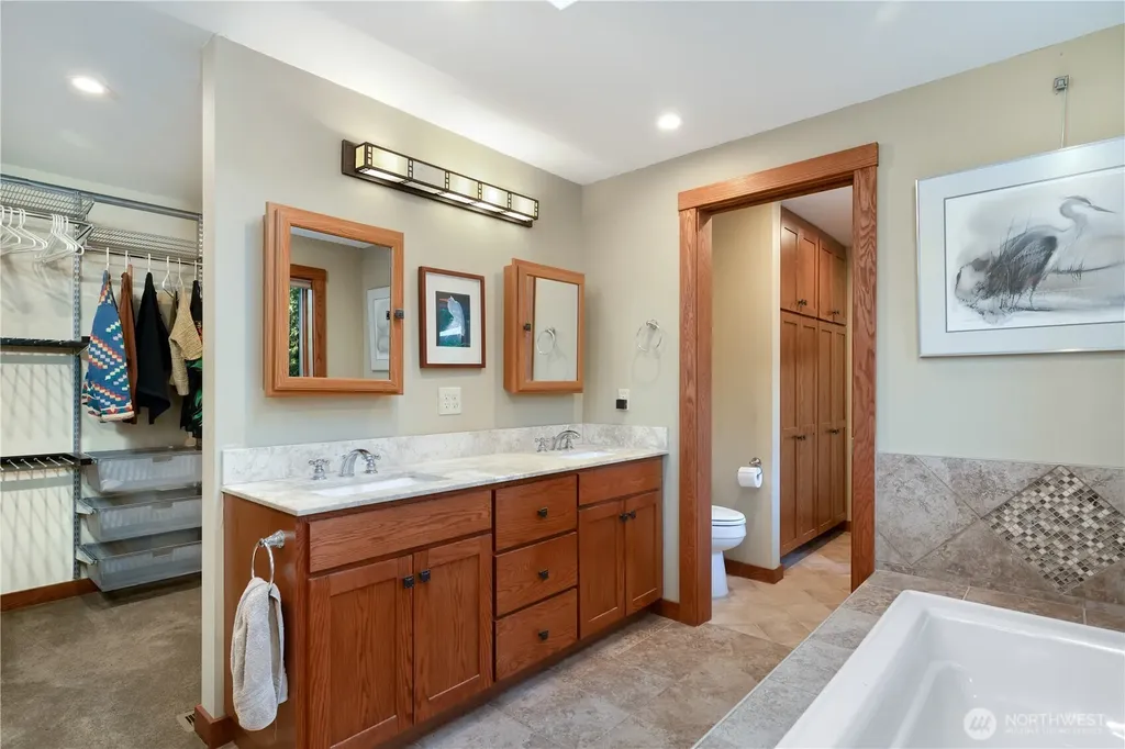14808 260th Avenue SE Issaquah WA 98027