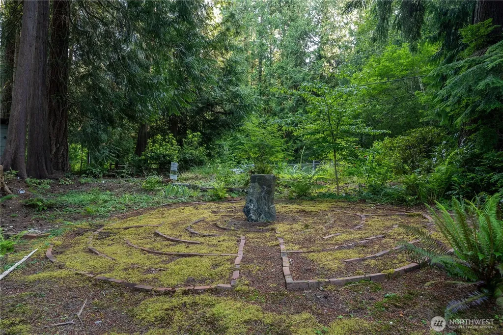 14808 260th Avenue SE Issaquah WA 98027
