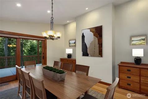 14808 260th Avenue SE Issaquah WA 98027
