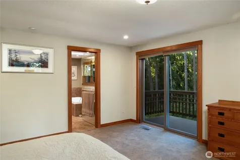 14808 260th Avenue SE Issaquah WA 98027