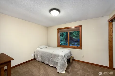 14808 260th Avenue SE Issaquah WA 98027