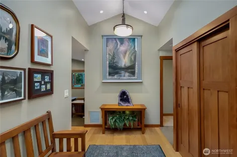 14808 260th Avenue SE Issaquah WA 98027