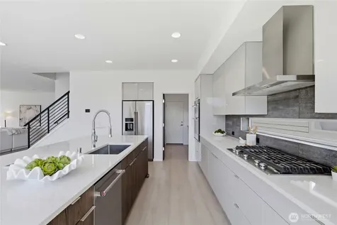 5810 160th Street SW Edmonds WA 98026