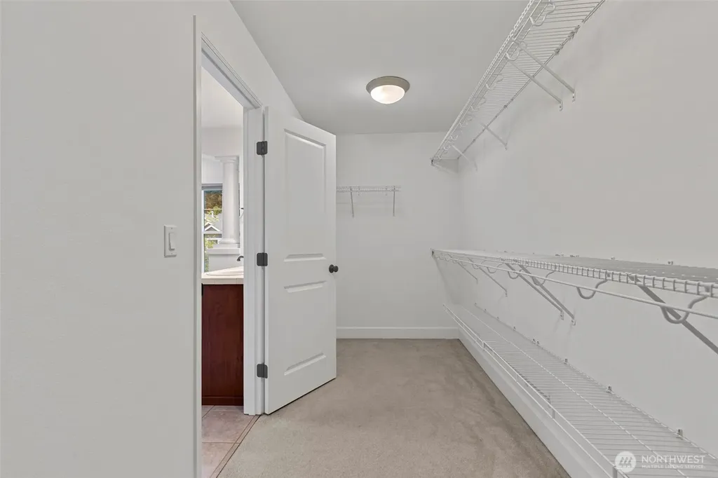 8835 NE 237th Place NE Redmond WA 98053