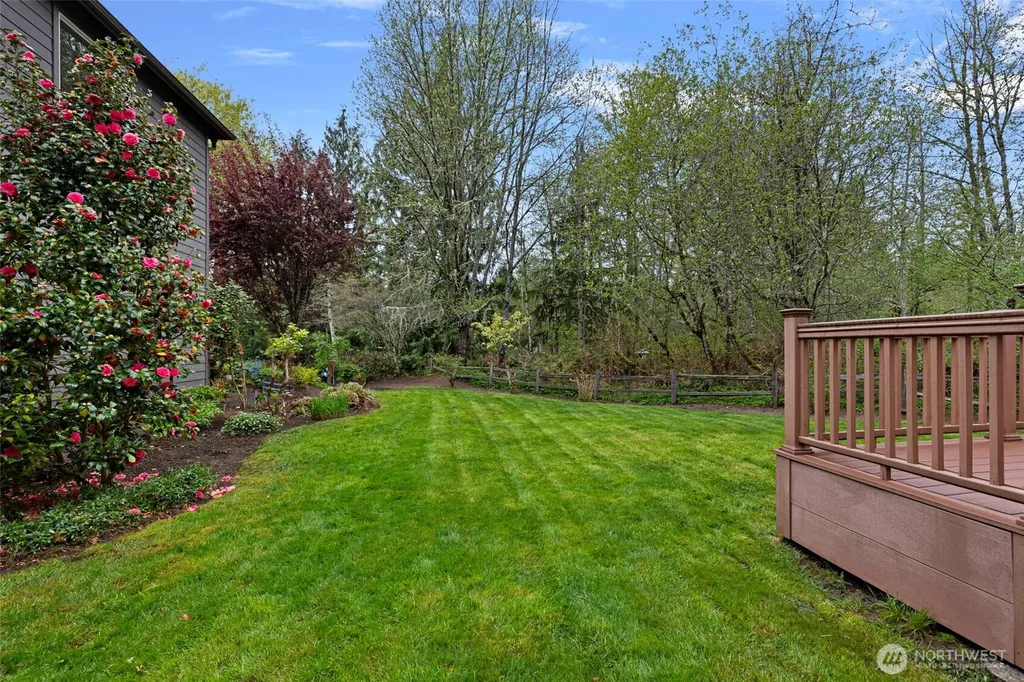 8835 NE 237th Place NE Redmond WA 98053