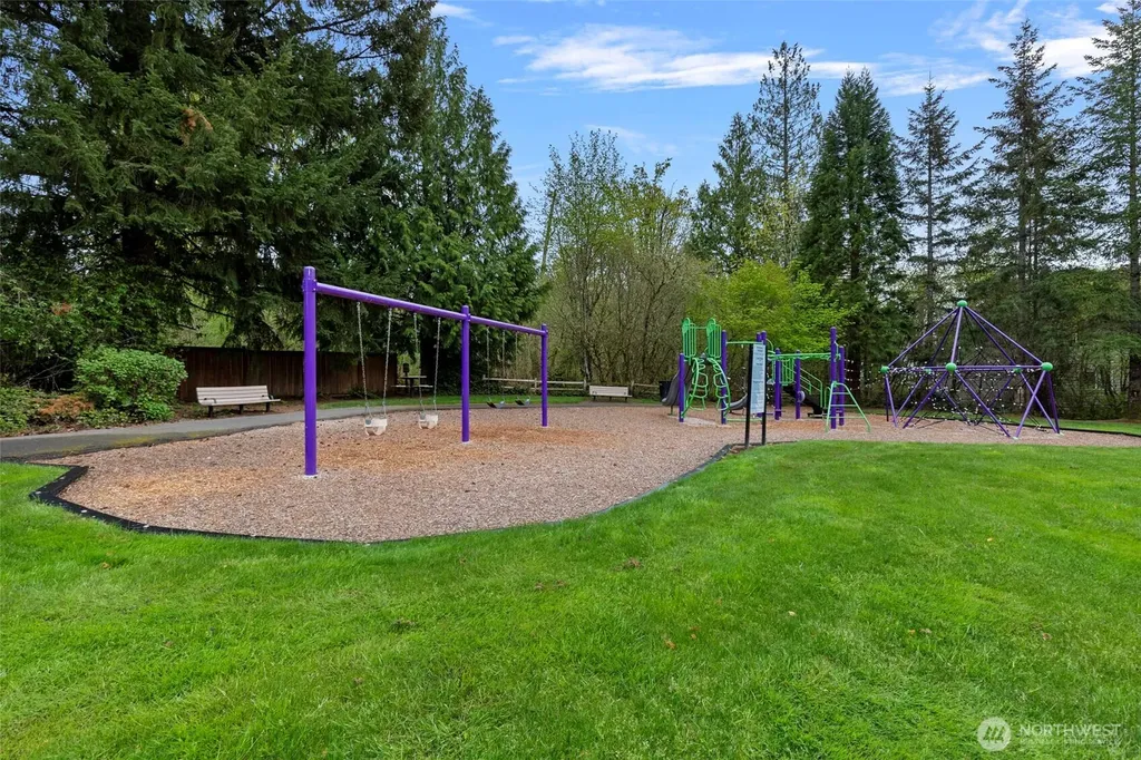 8835 NE 237th Place NE Redmond WA 98053