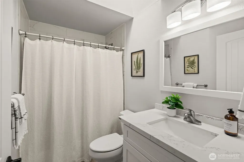 7710 71st Avenue NW Gig Harbor WA 98335