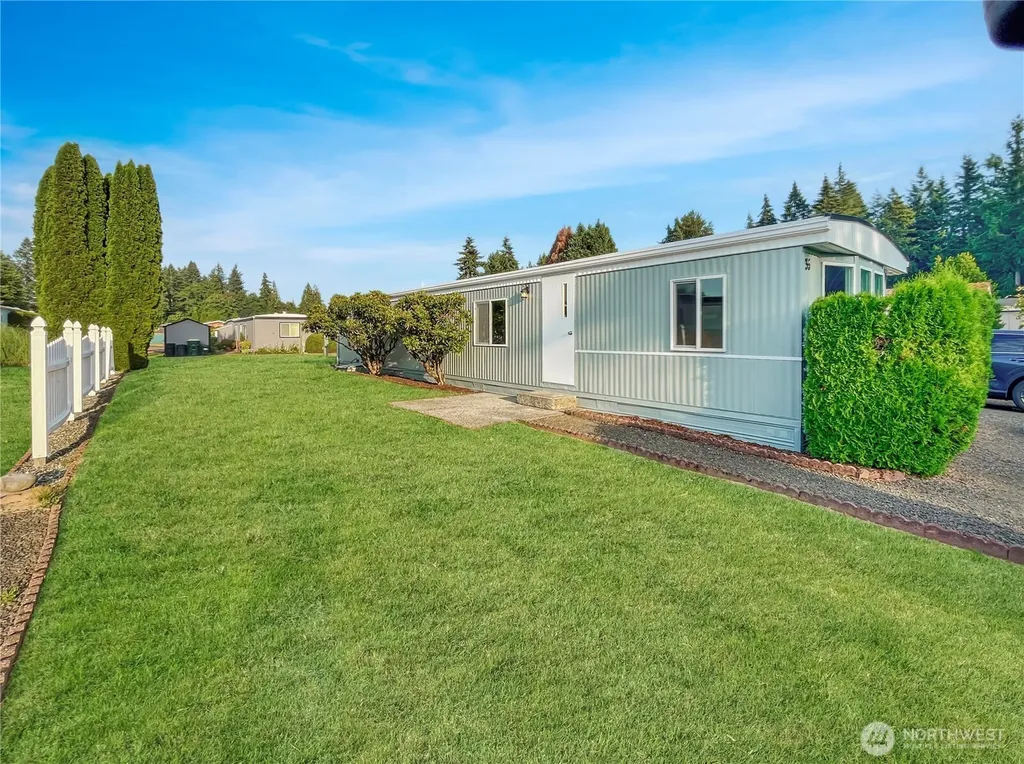 9900 Blomberg Street SW Olympia WA 98512