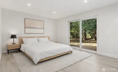 16436 SE 8th Street Bellevue WA 98008