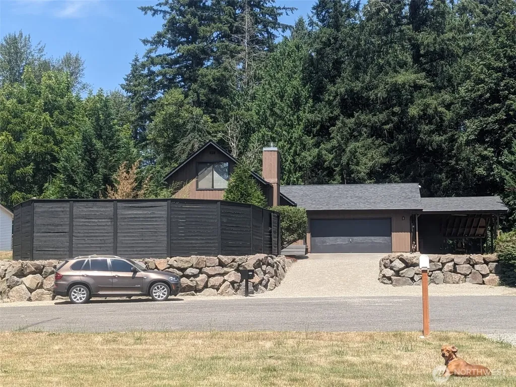 22718 SE 321st Place Kent WA 98042