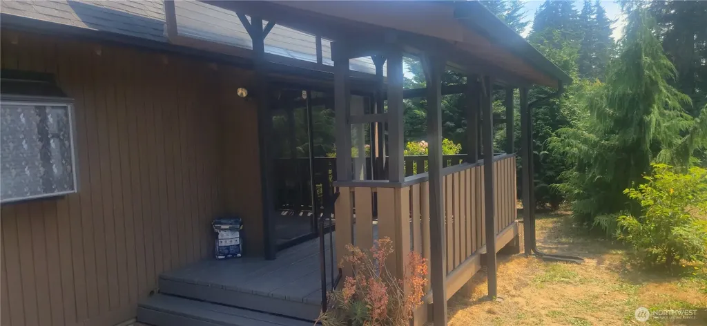 22718 SE 321st Place Kent WA 98042