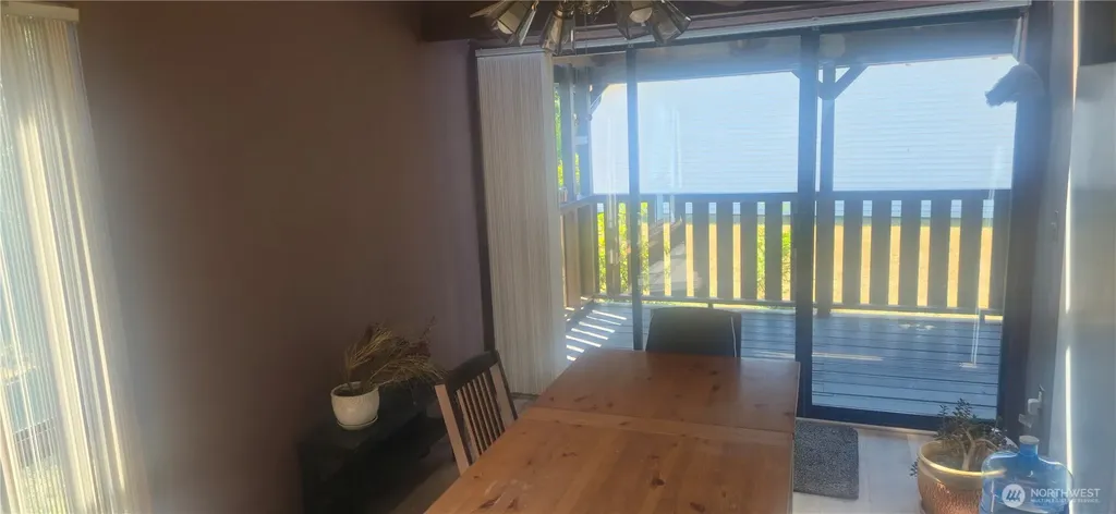 22718 SE 321st Place Kent WA 98042