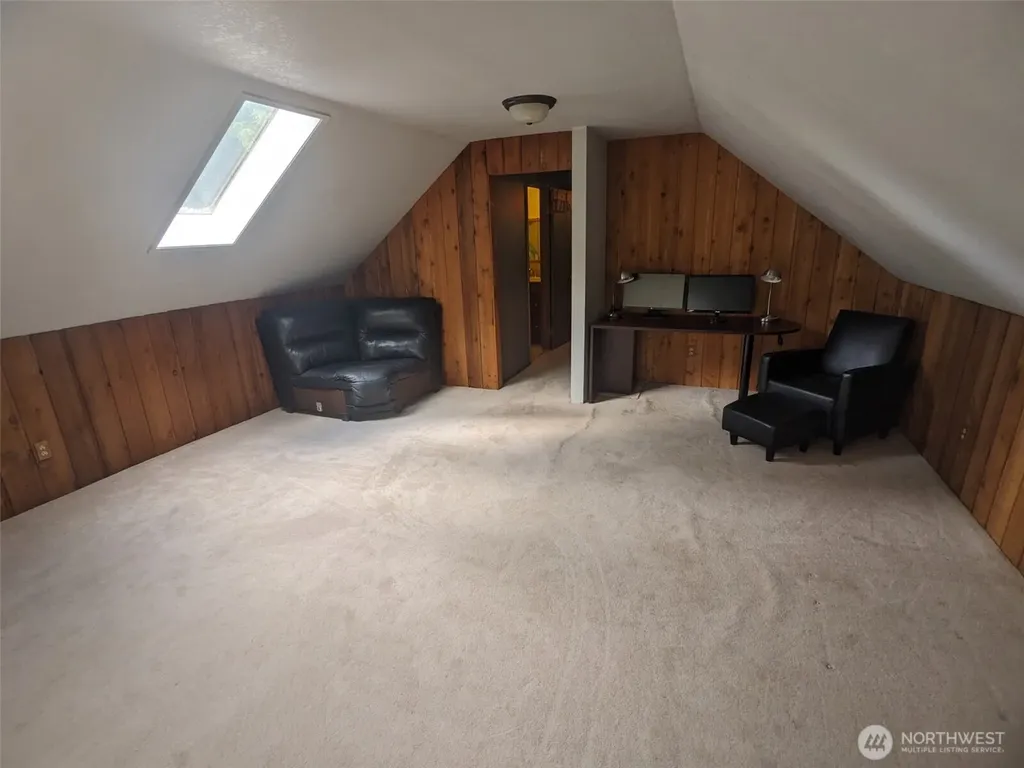 22718 SE 321st Place Kent WA 98042