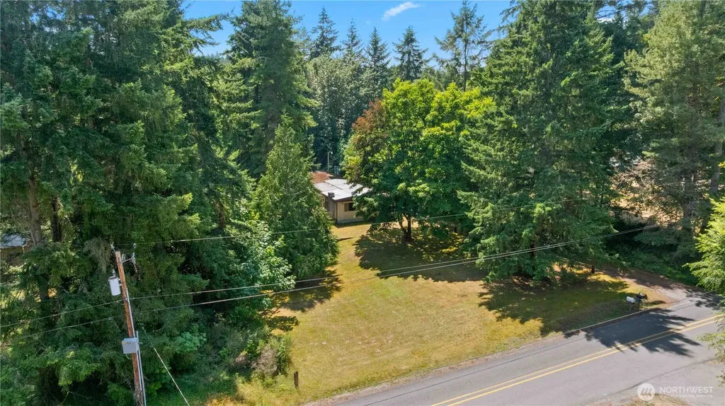 6512 SE Garfield Street Port Orchard WA 98366