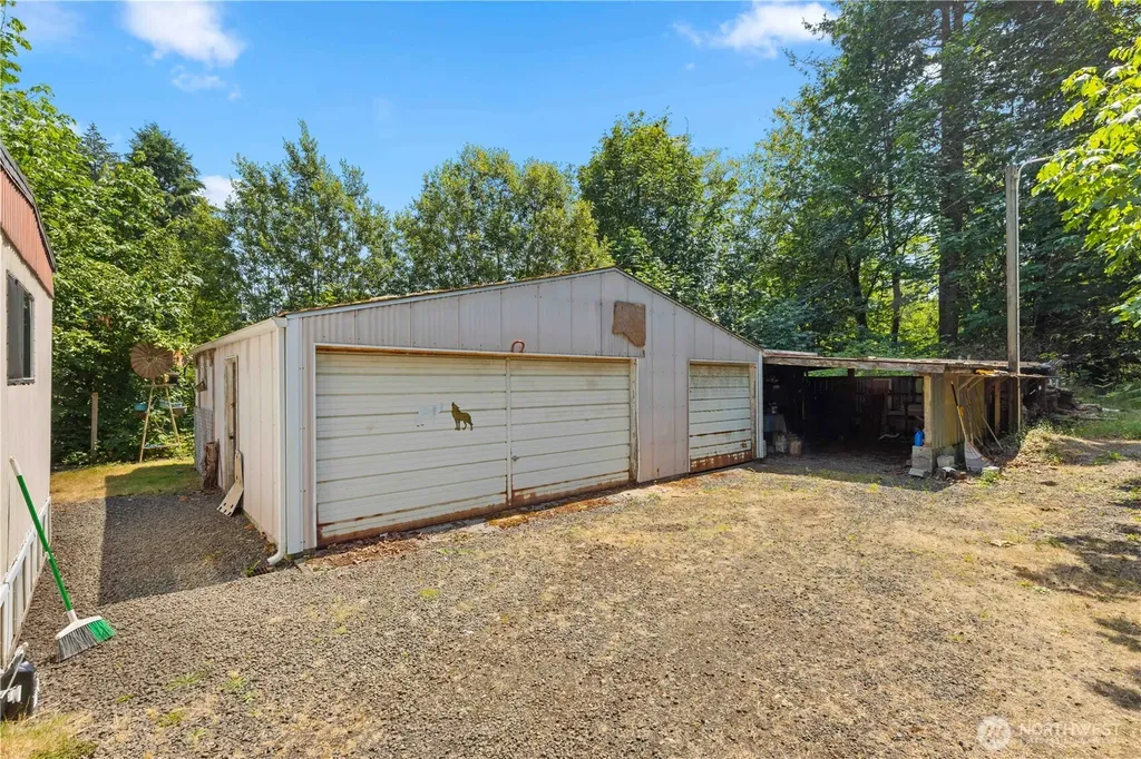 6512 SE Garfield Street Port Orchard WA 98366