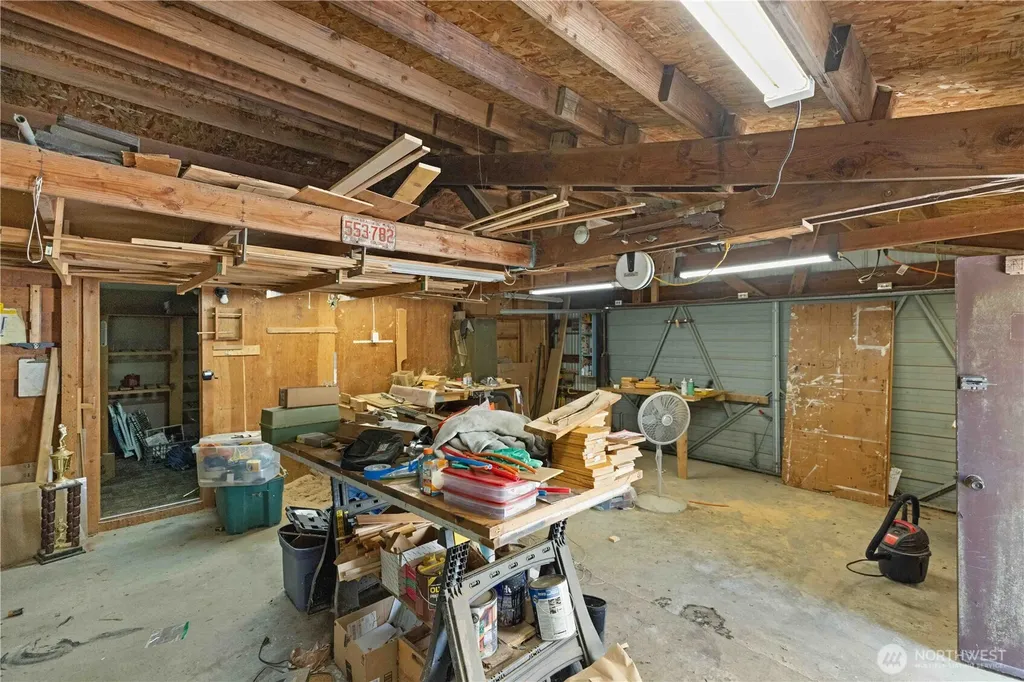 6512 SE Garfield Street Port Orchard WA 98366