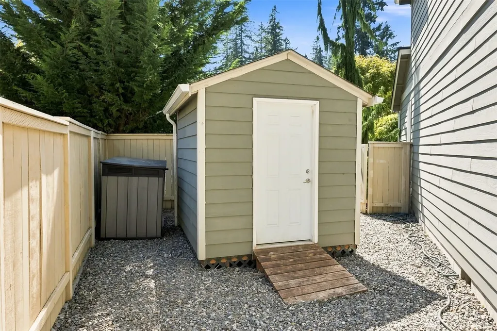 4308 Dudley NE Olympia WA 98516
