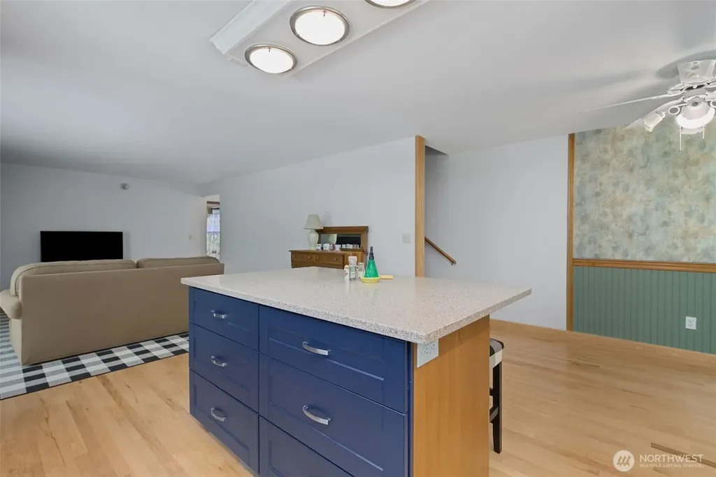 21434 SE 16th Place Sammamish WA 98075