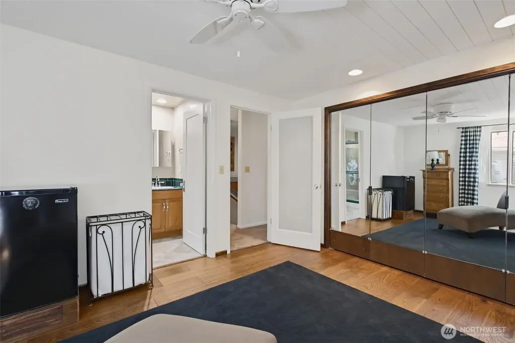 21434 SE 16th Place Sammamish WA 98075