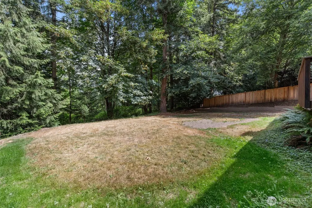 21434 SE 16th Place Sammamish WA 98075
