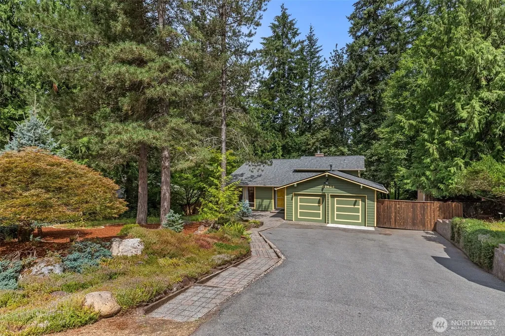 21434 SE 16th Place Sammamish WA 98075