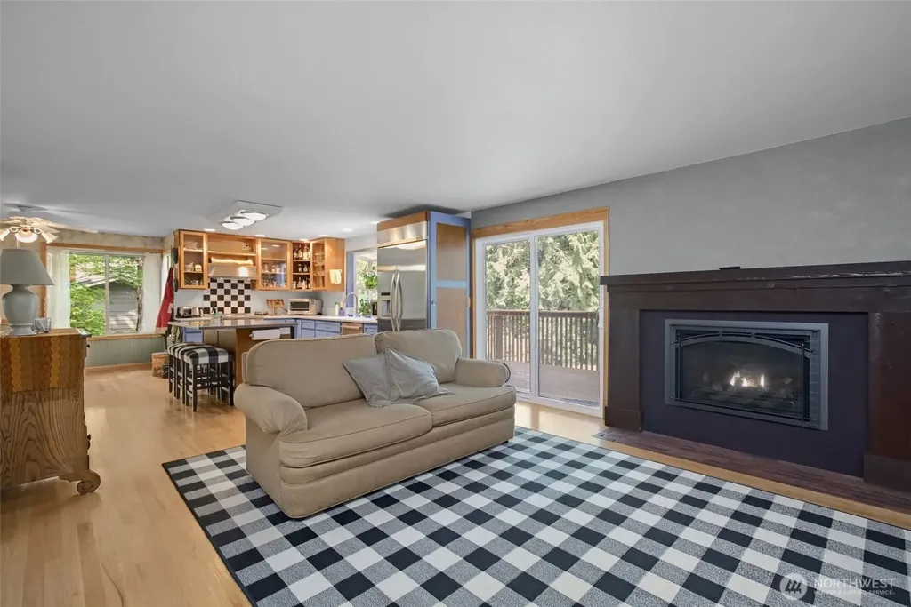 21434 SE 16th Place Sammamish WA 98075