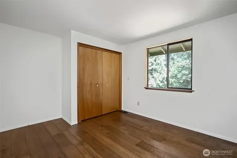 21434 SE 16th Place Sammamish WA 98075