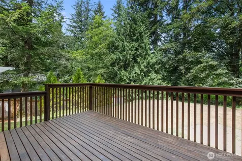 21434 SE 16th Place Sammamish WA 98075