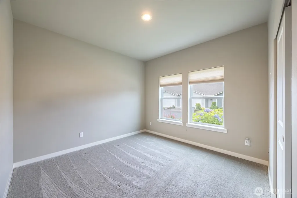50 Nimbus Sequim WA 98382