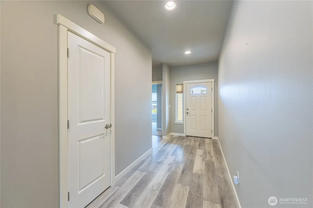 50 Nimbus Sequim WA 98382