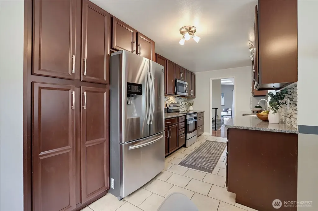 16106 Densmore Avenue N Shoreline WA 98133