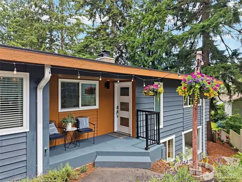 16106 Densmore Avenue N Shoreline WA 98133