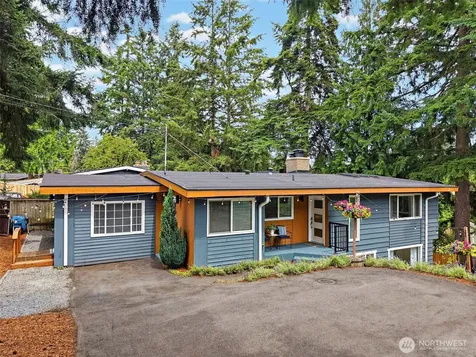 16106 Densmore Avenue N Shoreline WA 98133