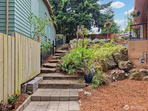 16106 Densmore Avenue N Shoreline WA 98133