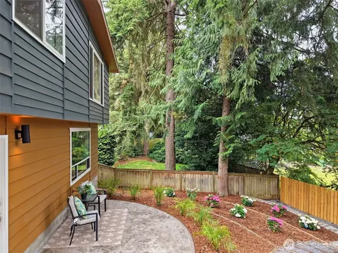 16106 Densmore Avenue N Shoreline WA 98133