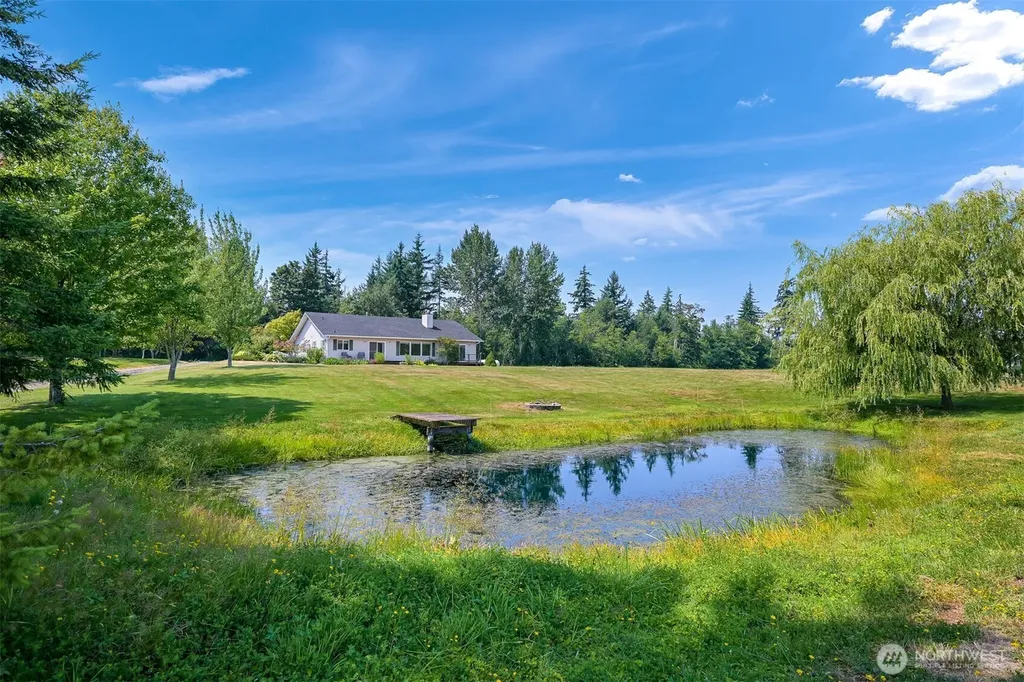 5425 Papetti Lane Bellingham WA 98226