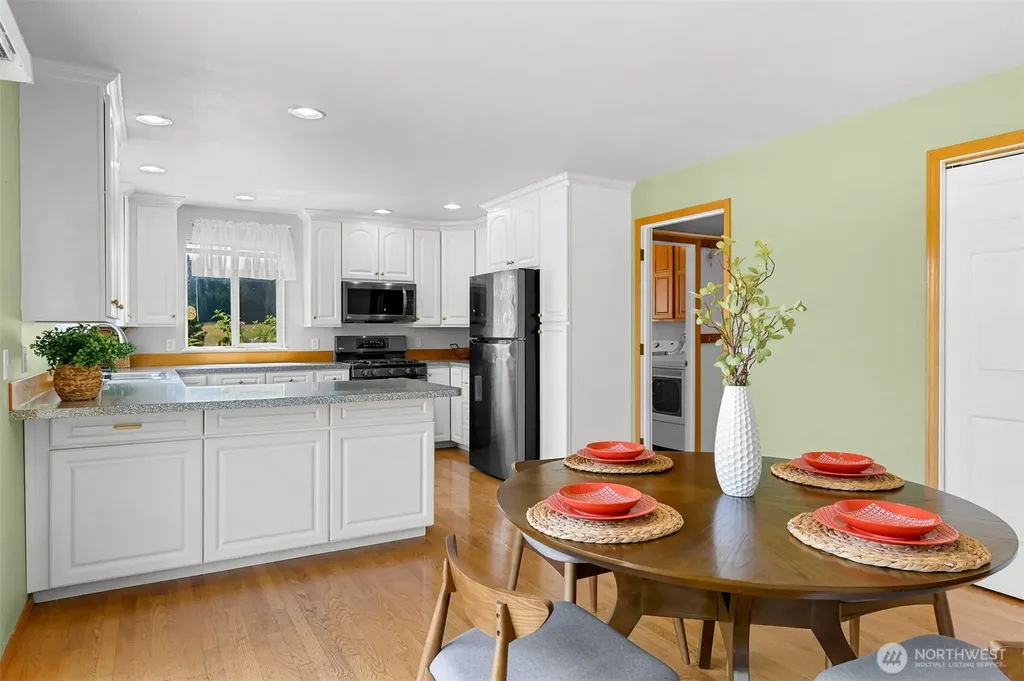5425 Papetti Lane Bellingham WA 98226