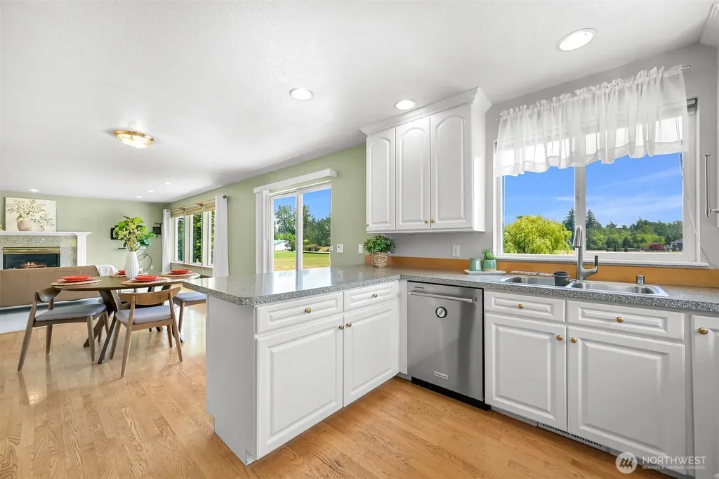 5425 Papetti Lane Bellingham WA 98226