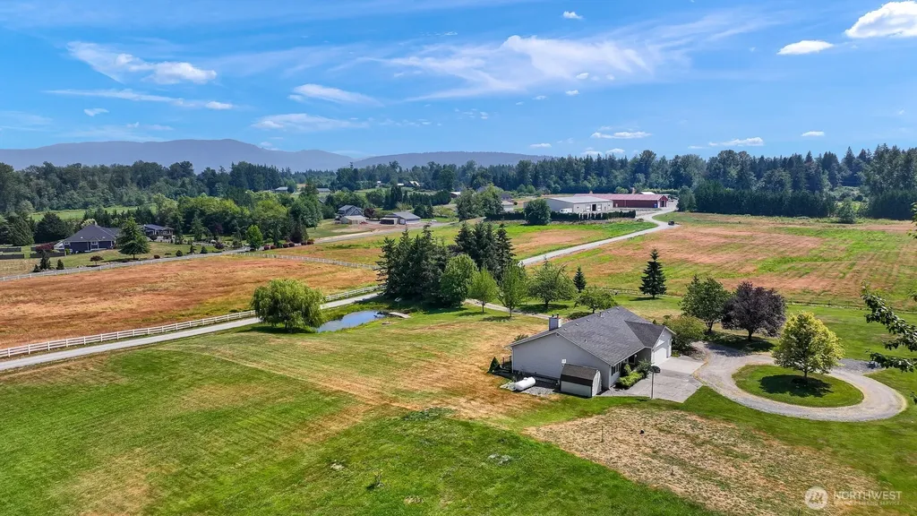 5425 Papetti Lane Bellingham WA 98226