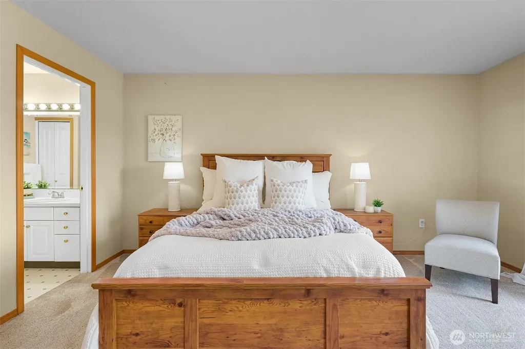 5425 Papetti Lane Bellingham WA 98226