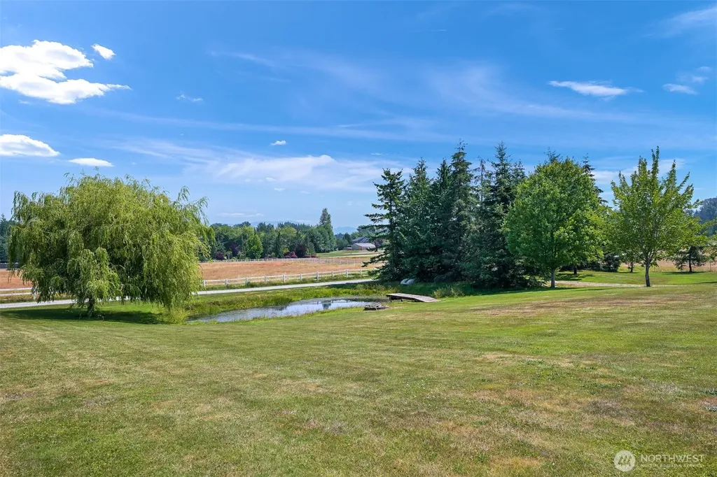 5425 Papetti Lane Bellingham WA 98226