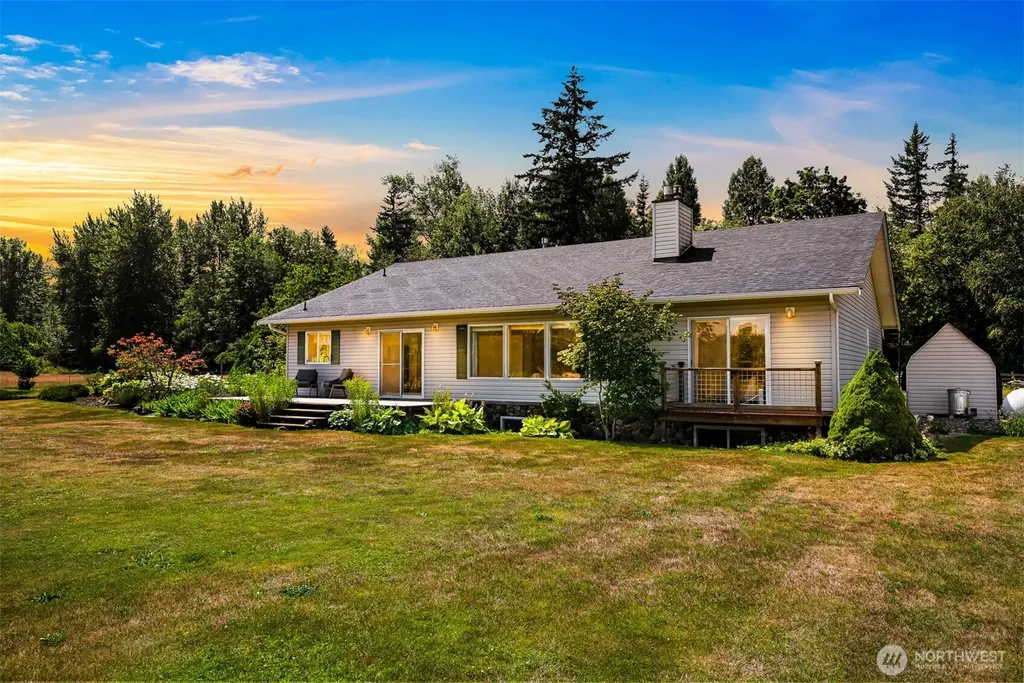 5425 Papetti Lane Bellingham WA 98226